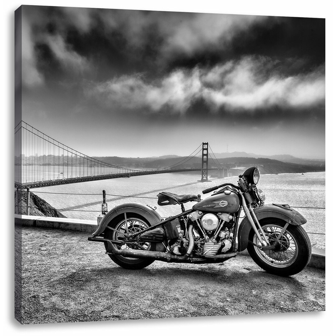 Leinwandbild Harley Bike an Golden Gate Bridge