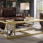 Table basse à la mode avec compartiment à magazines - Brun rétro, cuir, structure en métal, processus d'assemblage facile, plateau en cuir brun élégant, rangement, étapes robustes