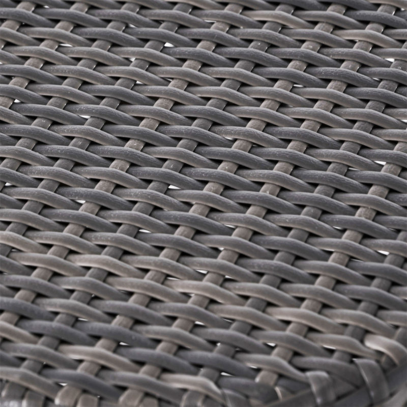 Table d'appoint d'extérieur en osier de 14,00 po avec finition en osier de haute qualité sur une structure durable. Aucun assemblage requis