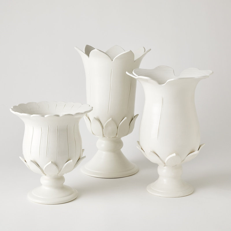 Blossom Vase-Sm, 18" H x 12.5" W x 12.5" D
