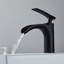 Robinet pour salle de bain à poignée simple avec plaque de pont et ensemble de drain-93528259