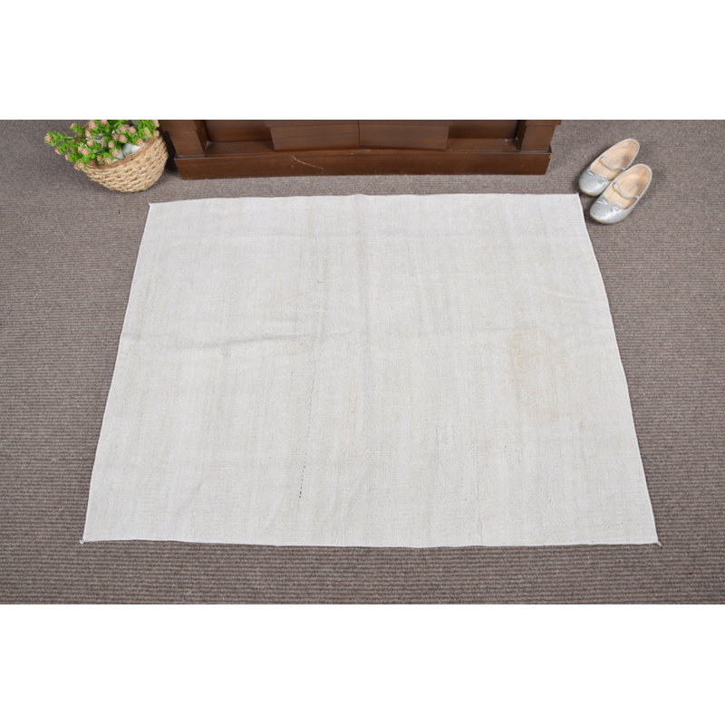 Tapis Oushak rétro en chanvre blanc avec motif kilim à tissage plat traditionnel turc, idéal pour le vestibule