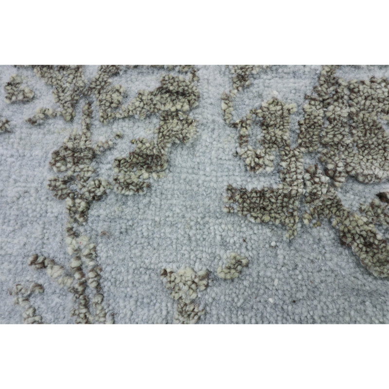 Hand Woven Wool Floral Area Rug, Rectangle 6' x 9'