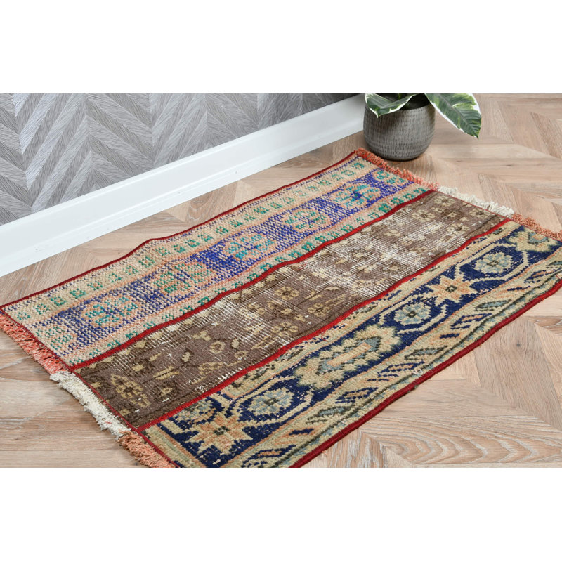 Tapis Oushak rétro bleu à patchwork idéal pour la cuisine ou comme petit tapis d'entrée