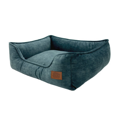 RECYCLED PLASTIC Pet Bed