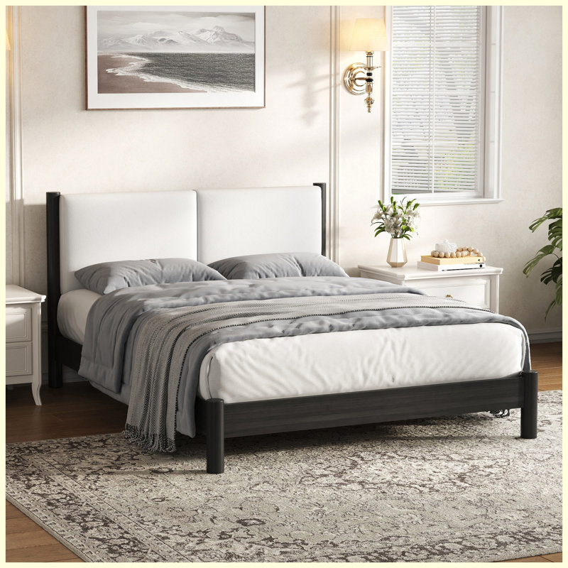 Grand lit plateforme en bois avec tête de lit en similicuir, Black