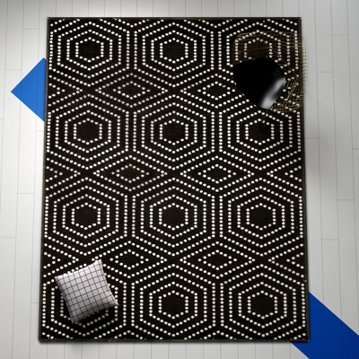 Ellar Geometric Indoor Rug