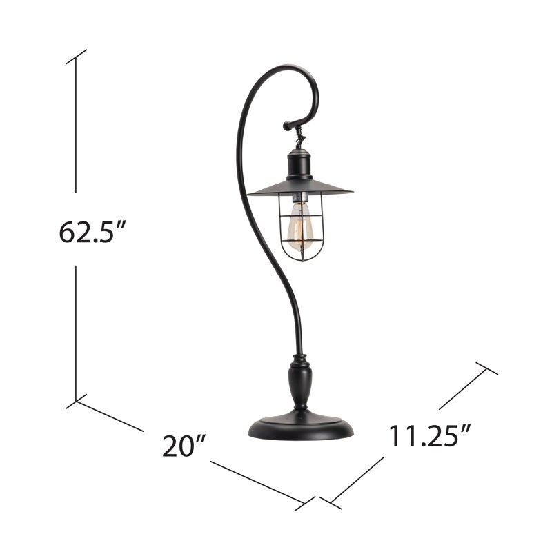 Chesterfield Metal Table Lamp