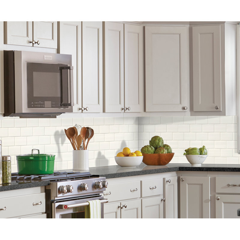 Segment 3 in. x 6 in. Glossy Ceramic Bullnose Tile Trim, Blanc