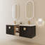 Meuble-lavabo à fermeture en douceur de 60 pouces avec lavabo et petites tablettes de rangement-125538740