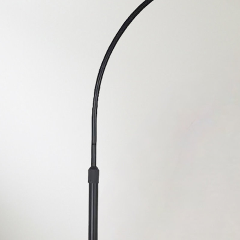 Lampe sur pied en rotin Arc, Noir