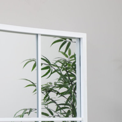 Cathelene Metal Flat Wall Mirror