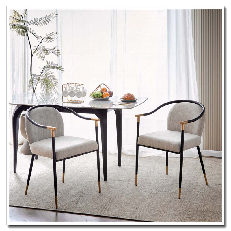 Chaise rembourrée, Beige