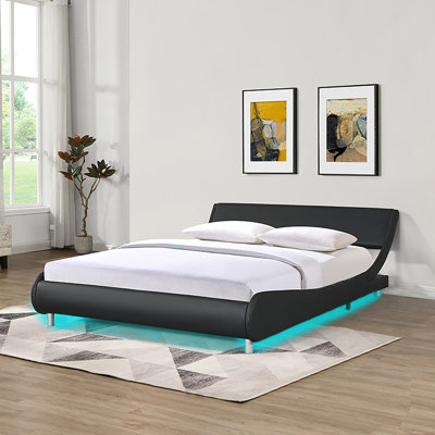 Structure de lit plateforme en similicuir pour grand lit avec lumières à DEL RVB - télécommande et contrôle des applications, conception en courbe, support en lattes de bois, aucun sommier requis, assemblage facile