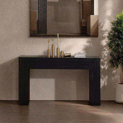 Console moderne simple et noire