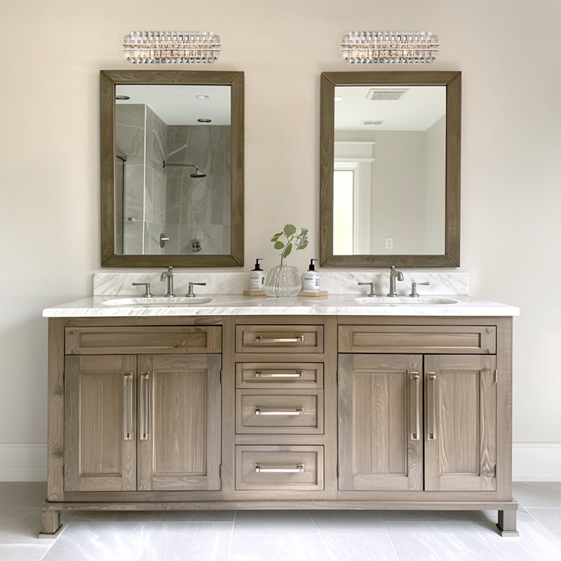 Meuble-lavabo Hayes, Nickel poli, Quatre lumières, H 8 po x l 23,5 po x P 6 po