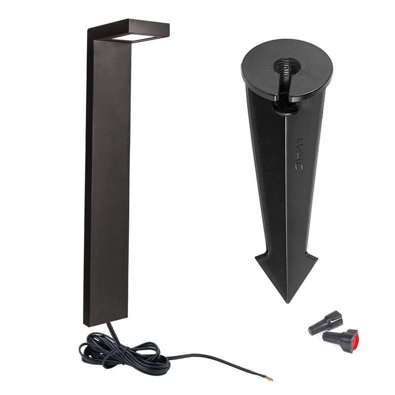Ledge LED Pathway Light, 3000K, Black on Aluminum