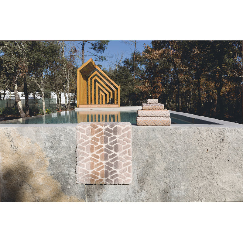Dakar Geometric Bath Rug, 20" W x 31" L
