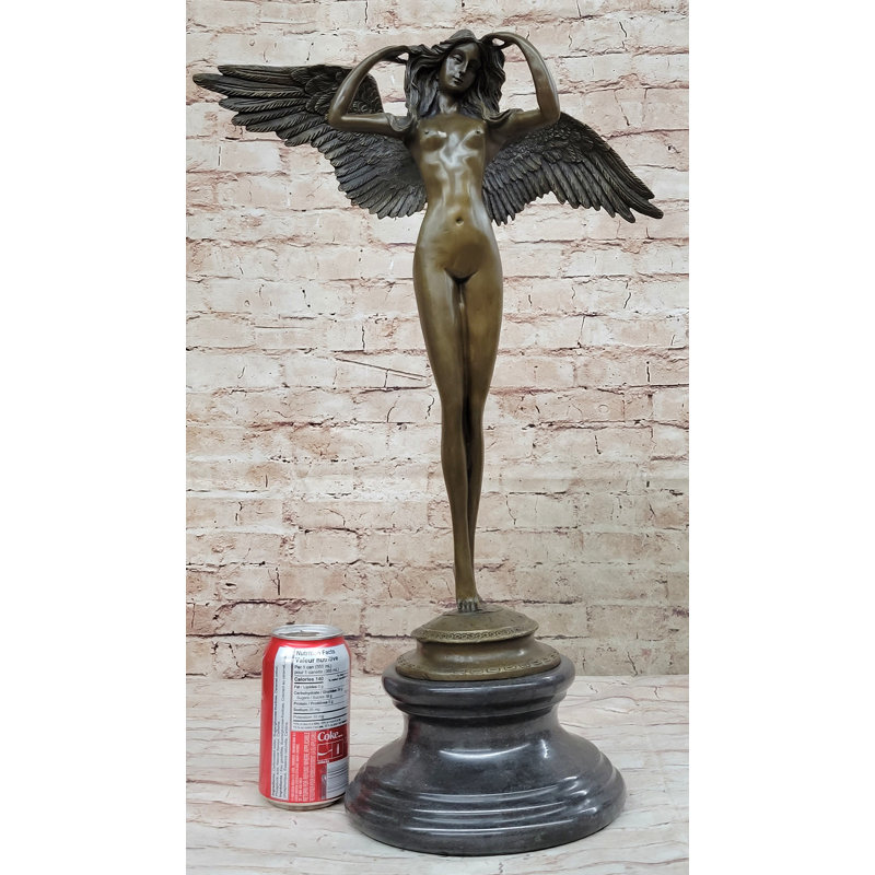 Statue de nuit descendante Cogdell