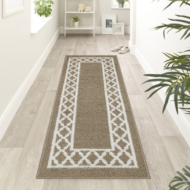 Tapis performance taupe lavable à la machine, Tapis de couloir 1 pi 8 po x 6 pi