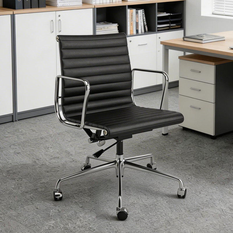 Chaise de bureau en cuir véritable à dossier moyen avec accoudoirs et structure en aluminium, Black