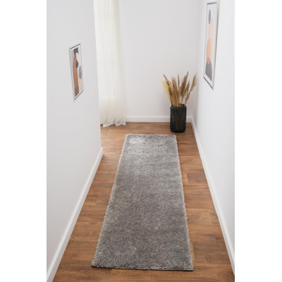Ruglenza Shaggy Runner Rug - Soft Fluffy Long Hallway Carpet, Non Slip, Easy to Clean, Cozy Stylish Modern Rug