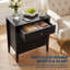 Commode 3 tiroirs cannelés, table de chevet en bois avec station de charge, table de chevet de 32 po de hauteur-2146757665