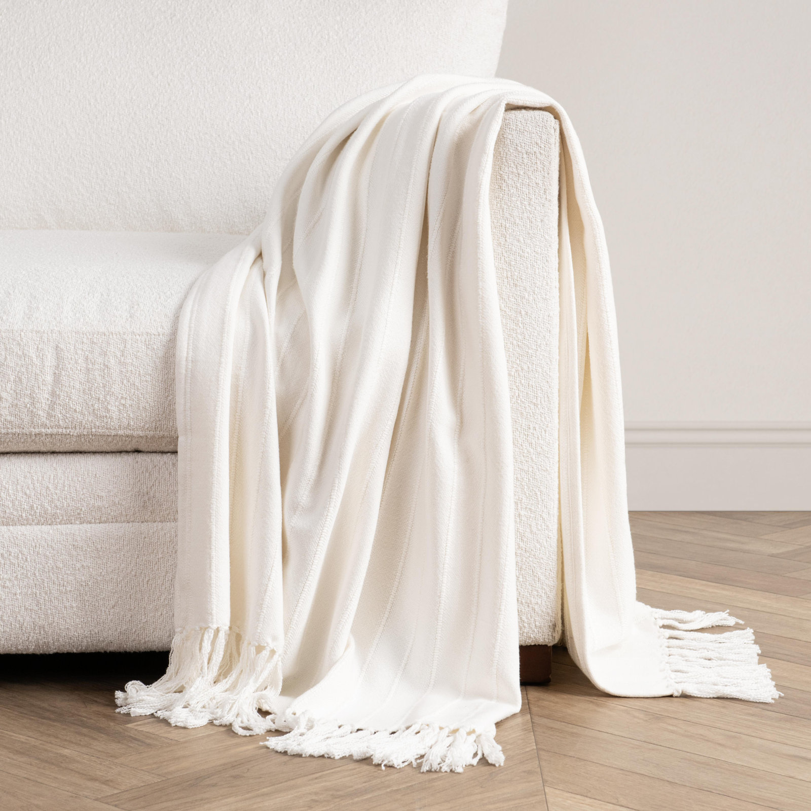 Beatris Throw Blanket, White Striped