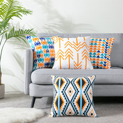 KD127 Appliqued Outdoor Pillow Cover