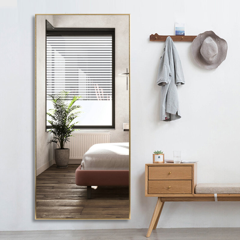 Miroir suspendu Kinkaid, Or, 59 po x 35 po