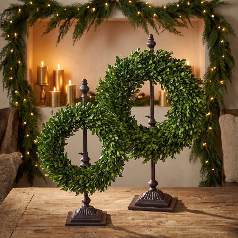 6.75 " Wreath Stand, Bronze