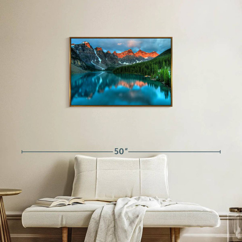 Tranquil Moraine Lake, Cadre flottant doré, 31 po x 21 po