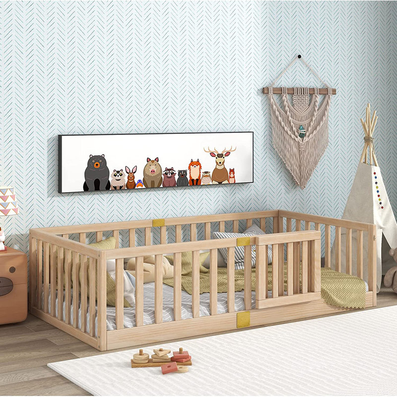 Lit plateforme en bois massif Gufran par Harriet Bee, Simple, Naturel