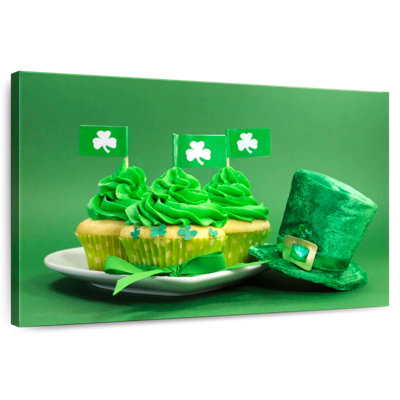 Lelend Cupcakes For St. Patrick's Day