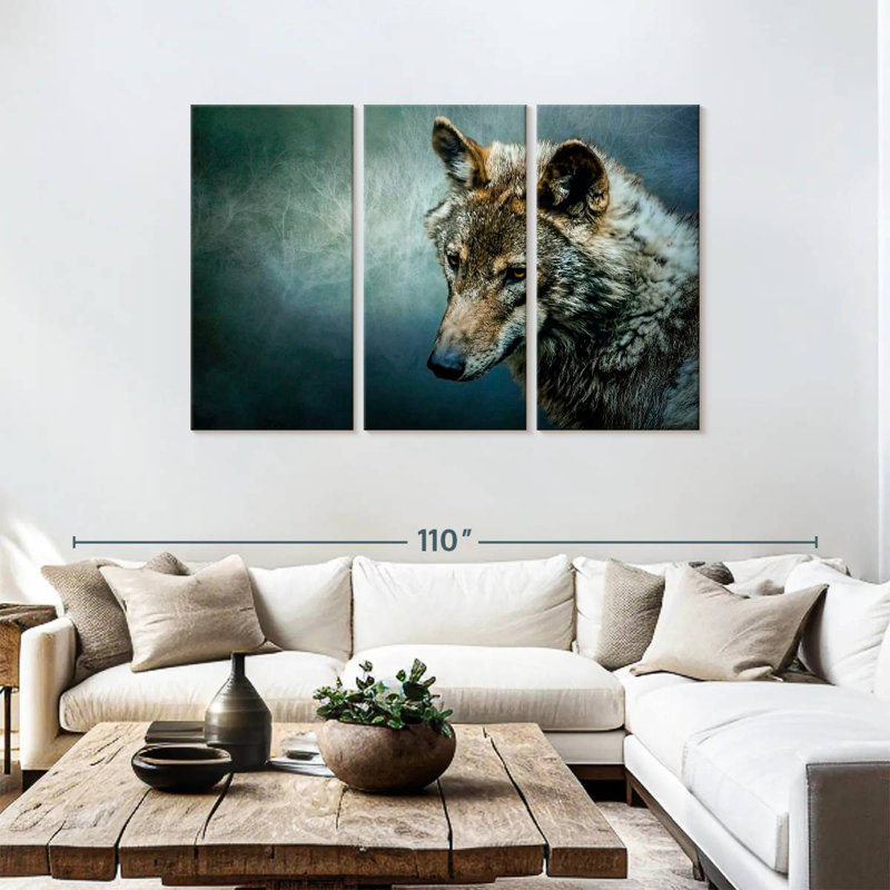 Loup solitaire, 48" H x 74" W