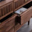 Buffet simple avec tiroirs de rangement
