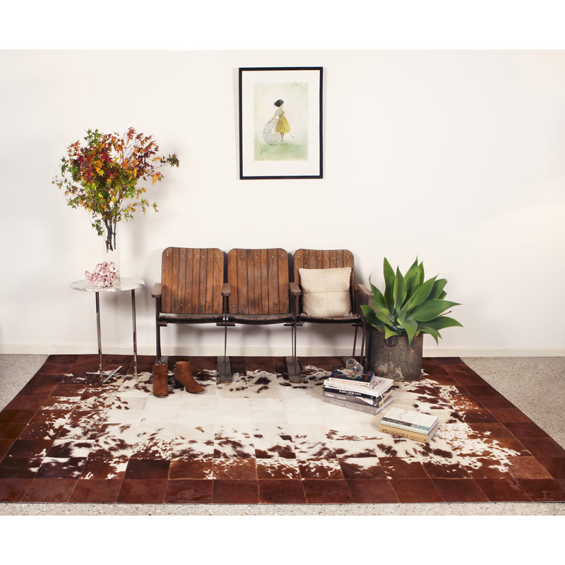 Tranquilo Cowhide Geometric Area Rug, Rectangle  4'6" x 5'9"