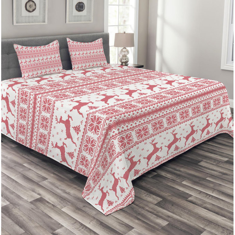 Rustic Polyester Geometric Shapes Coverlet, King Coverlet + 2 Shams