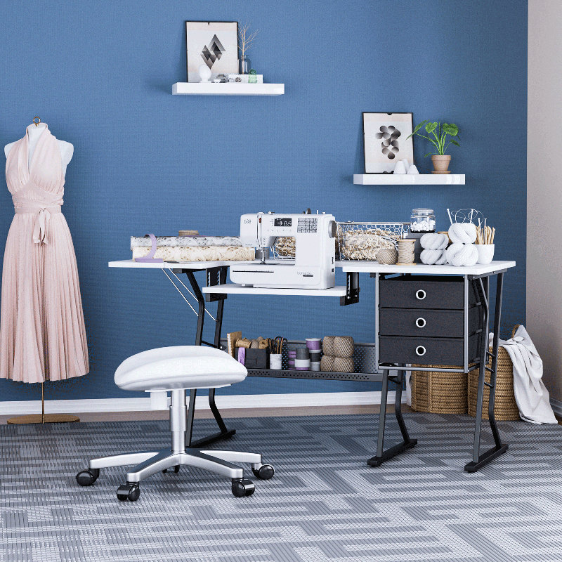 Table de couture l 60 po x P 23,5 po avec plateforme réglable en hauteur