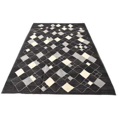 5x8 Petrella Black Rug