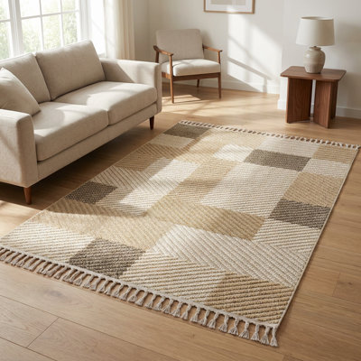 Tapis géométrique patchwork blanc et jaune (2,6 pi x 4,9 pi)