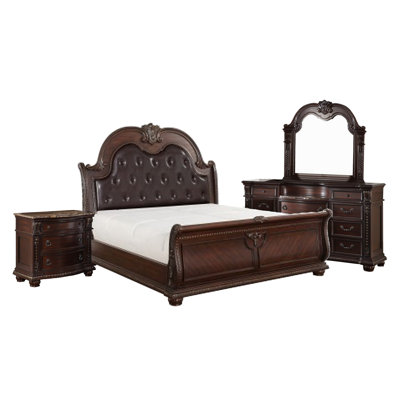 Ensemble de chambre à coucher pour grand lit quatre pièces Caitlin, tête de lit capitonnée en similicuir, dessus en marbre, brun