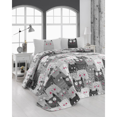 Zenas Geometric Shapes Bedspread with Pillowcases