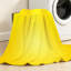 Jeté en molleton jaune ultra doux-131475101