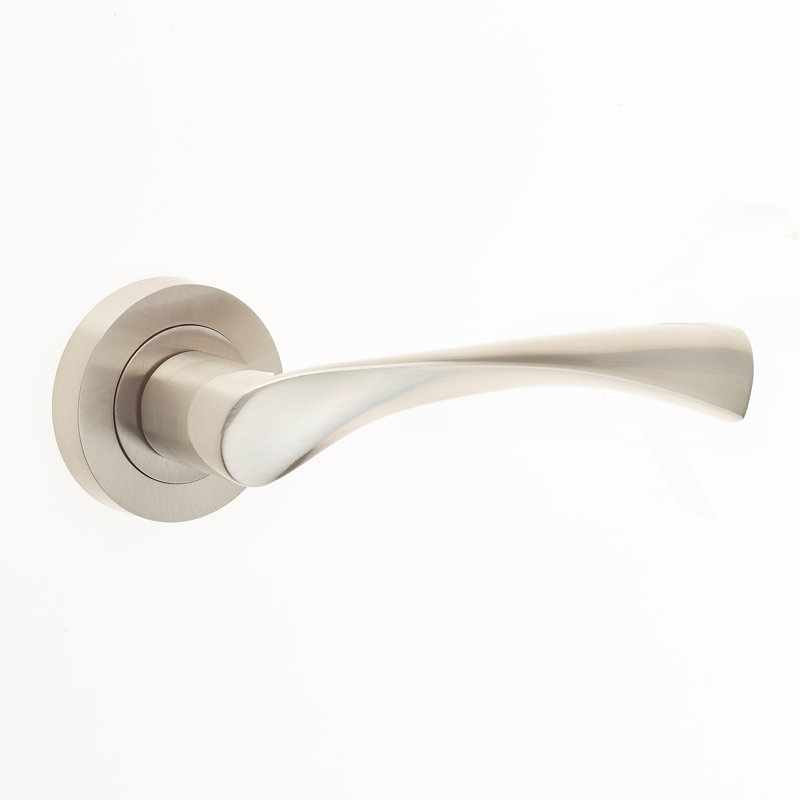 Twirl PC Door Handle, Satin Nickel