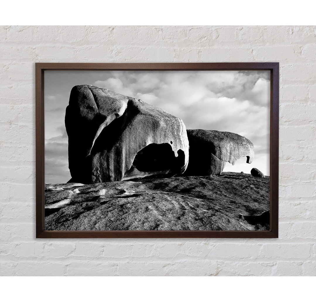 Boulders On Top Of The World B N W - Einzelbildrahmen Kunstdrucke auf Leinwand