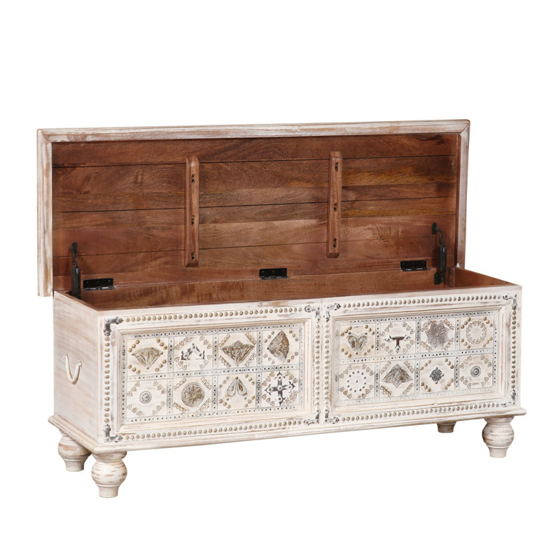 Accent Trunk