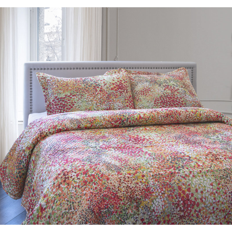 Polyester Standard Abstract Quilt, King Quilt + 2 Shams
