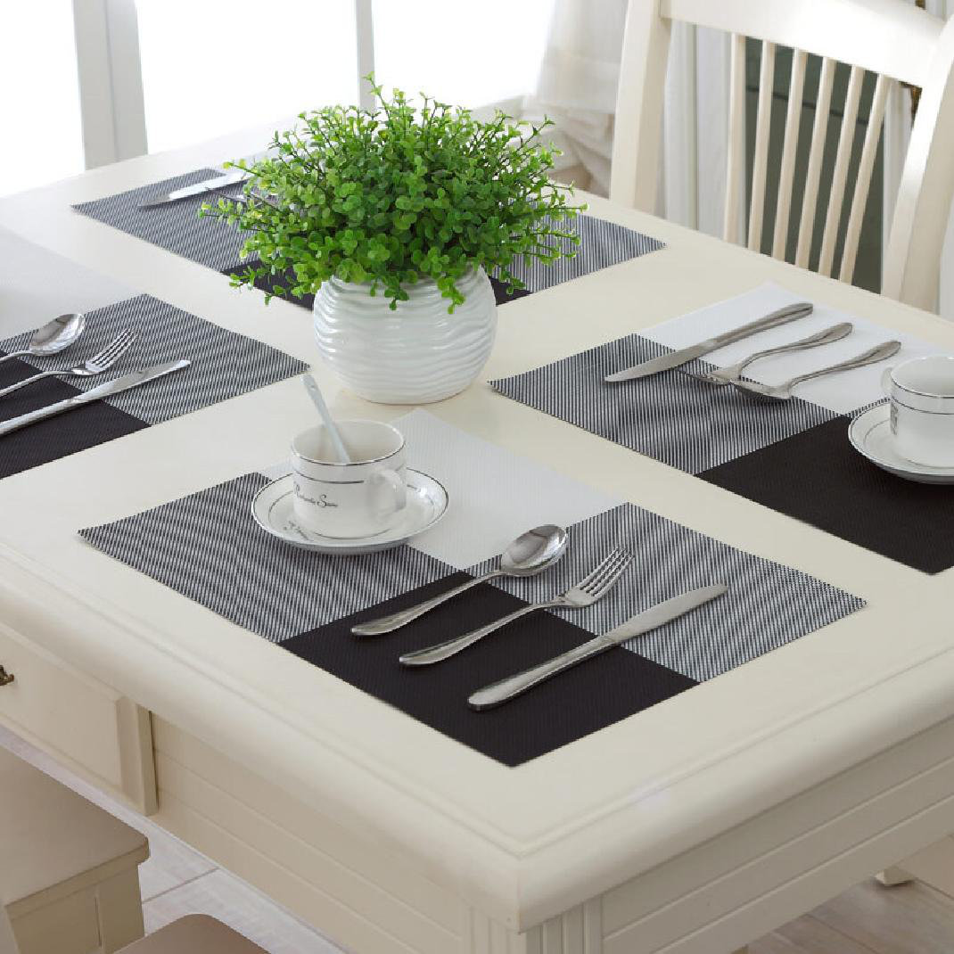 Placemats Set of 4 for Dining Tables - Hollow Edge Design Table