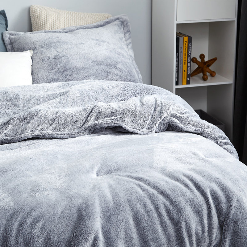 Baffle Box Stitch Comforter Set, Queen Comforter + 2 Shams 